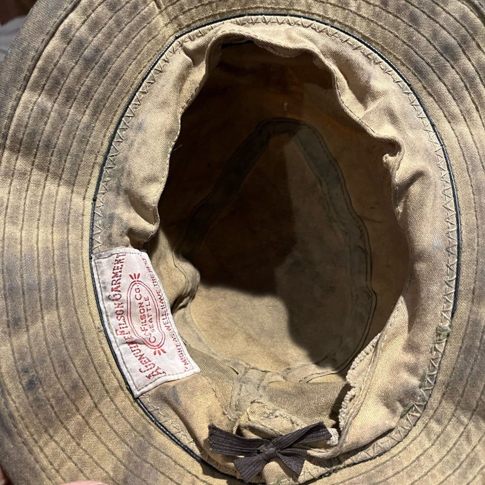 Filson tin cloth hat